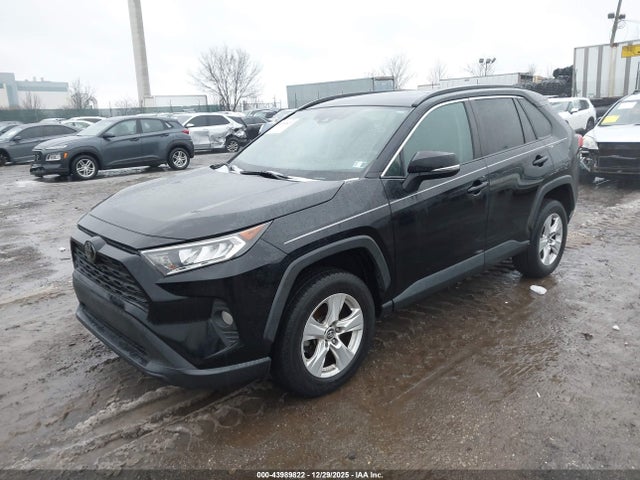 Toyota Rav4 Xle 2019 2T3P1RFVXKW061910 Image 2
