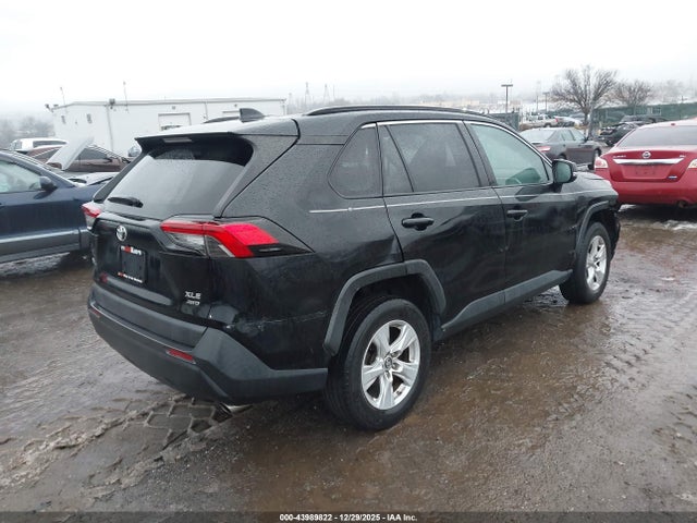 Toyota Rav4 Xle 2019 2T3P1RFVXKW061910 Image 4