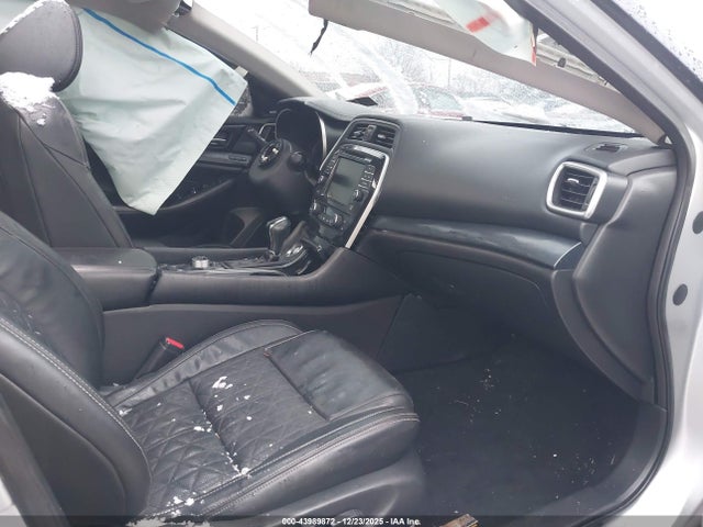 Nissan Maxima 3.5 Platinum 2019 1N4AA6AV7KC375115 Image 5