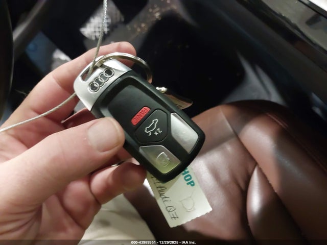 2019 AUDI Q7 WA1LAAF75KD036096 Photo 10