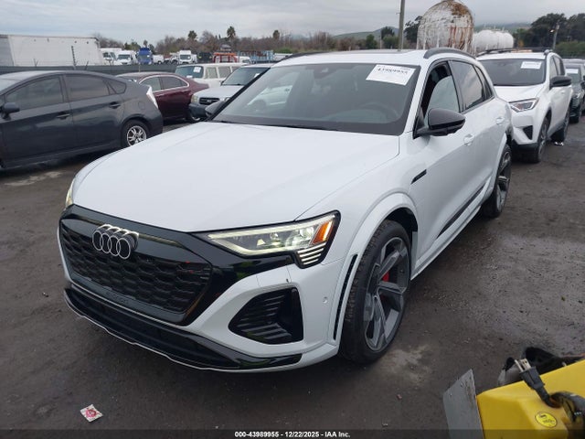 2024 AUDI SQ8 E-TRON WA16CBGE9RB041334 Photo 1