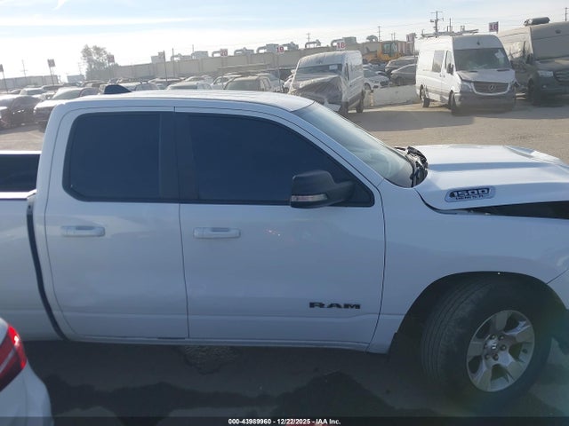 1C6RREBT9NN274400 RAM 1500 Big Horn 4x2 6&#039;4 Box