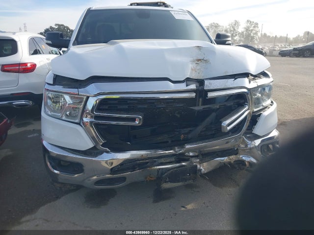 1C6RREBT9NN274400 RAM 1500 Big Horn 4x2 6&#039;4 Box