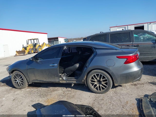 43989969 :رقم المزاد ، 1N4AA6AP8HC406169 vin ، 2017 Nissan Maxima 3.5 Sv مزاد بيع