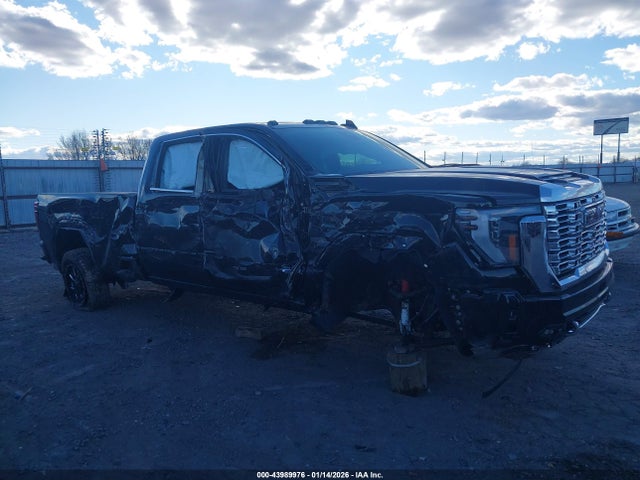 43989976 :رقم المزاد ، 1GT4UWEY6SF338218 vin ، 2025 Gmc Sierra 3500hd 4wd  Long Bed Denali مزاد بيع