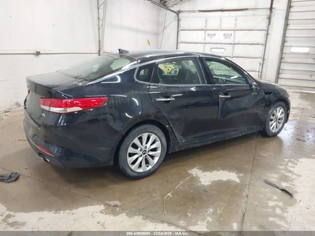 2018 KIA OPTIMA 5XXGU4L34JG201884 Photo 3