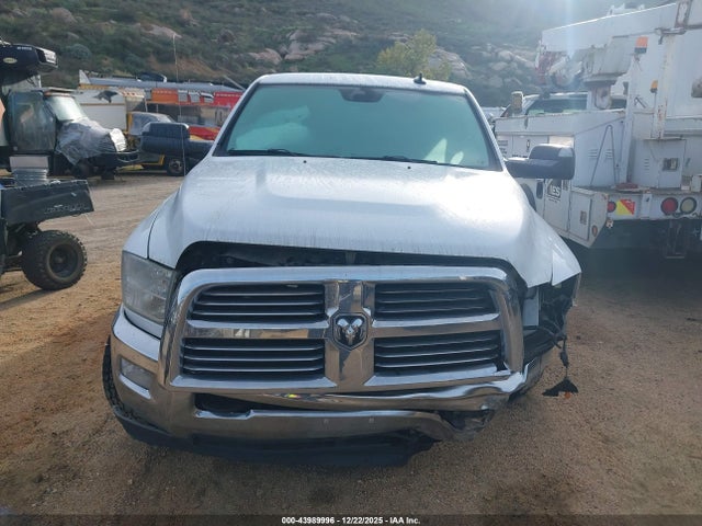 RAM 3500 2016 3C63R3HL8GG164869 Image 27