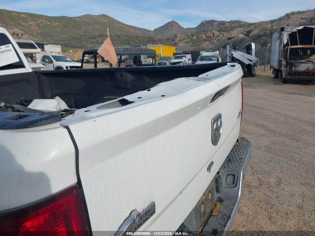 RAM 3500 2016 3C63R3HL8GG164869 Image 26