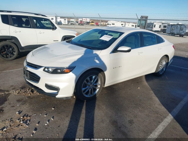 Chevrolet MALIBU 1LT 2017 1G1ZE5ST5HF207384 Image 2