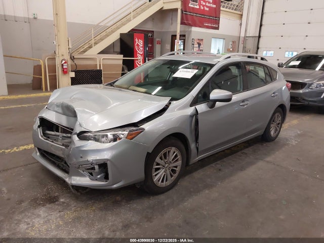 Subaru Impreza 2.0i Premium 2017 4S3GTAB63H3718827 Image 2