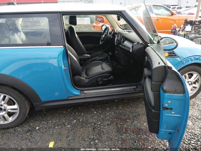 2013 MINI HARDTOP WMWSU3C59DT687129 Photo 4