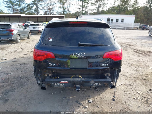 Audi Q7 3.0t Premium 2014 WA1CGAFE7ED015445 Image 16