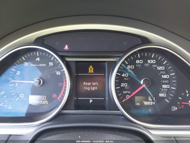 Audi Q7 3.0t Premium 2014 WA1CGAFE7ED015445 Image 7
