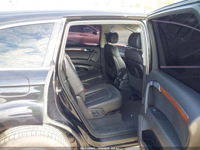 Audi Q7 3.0t Premium 2014 WA1CGAFE7ED015445 Image 8