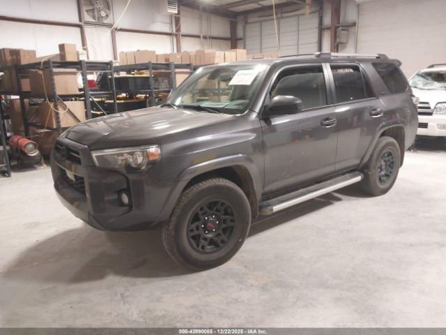 2020 TOYOTA 4RUNNER JTEBU5JR9L5752807 Photo 1