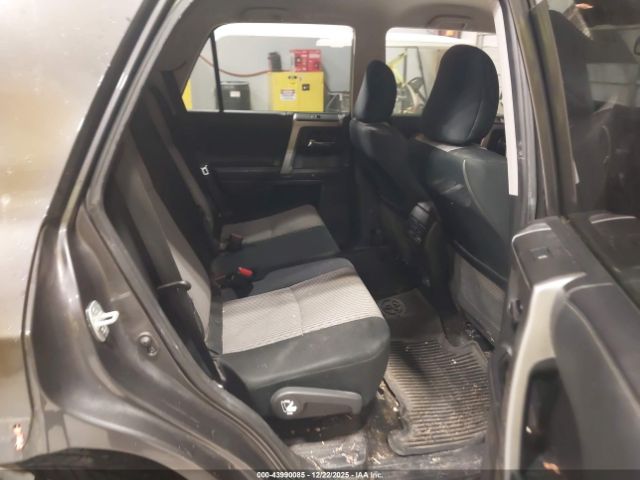 2020 TOYOTA 4RUNNER JTEBU5JR9L5752807 Photo 7