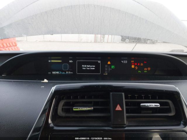 2020 TOYOTA PRIUS JTDKARFU0L3118086 Photo 6