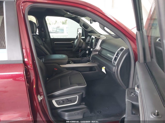 2025 Ram 1500 Laramie  4x4 5'7 Box მანქანა იყიდება აუქციონზე, vin: 1C6SRFJP6SN758435, აუქციონის ნომერი: 43990145