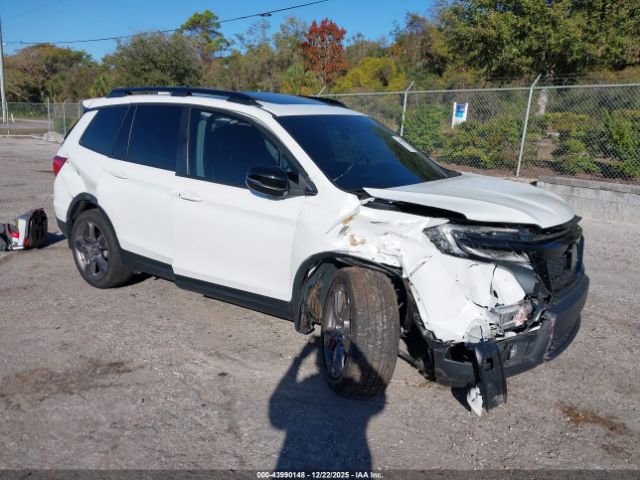 2021 HONDA PASSPORT 5FNYF7H96MB012397