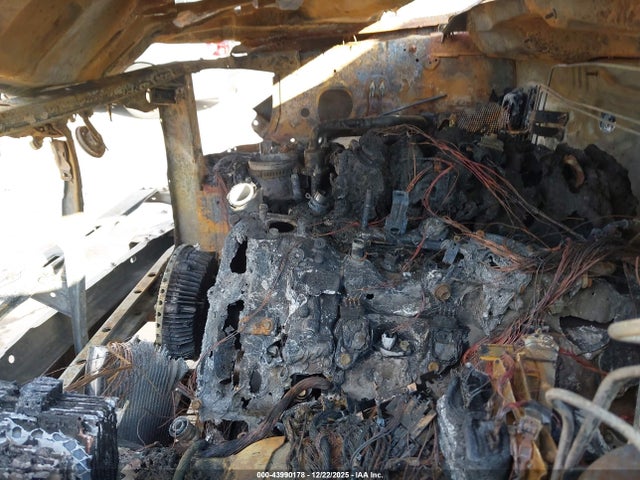 5TFRM5F18EX075116 Toyota Tundra Sr5 4.6l V8