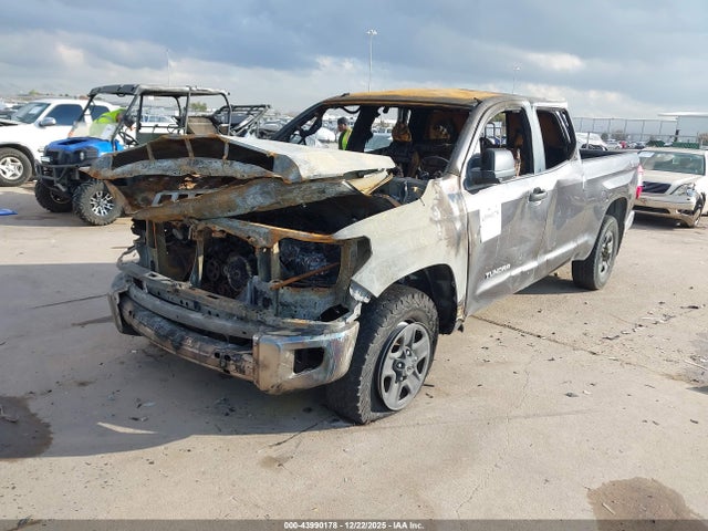 5TFRM5F18EX075116 Toyota Tundra Sr5 4.6l V8
