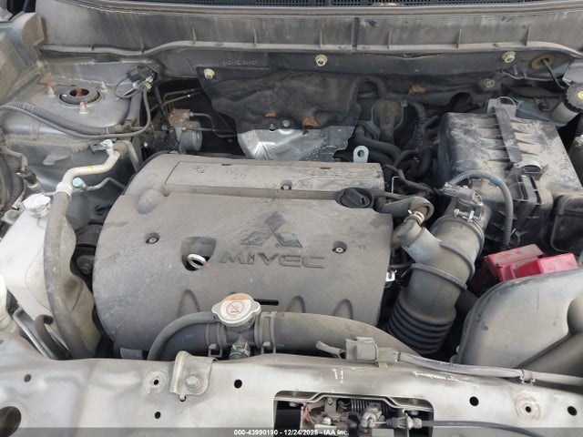 2017 MITSUBISHI OUTLANDER SPORT JA4AP3AU2HZ056929 Photo 9