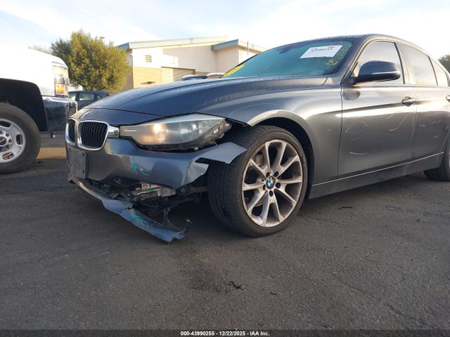 WBA3B1C51EP678577 BMW 320i