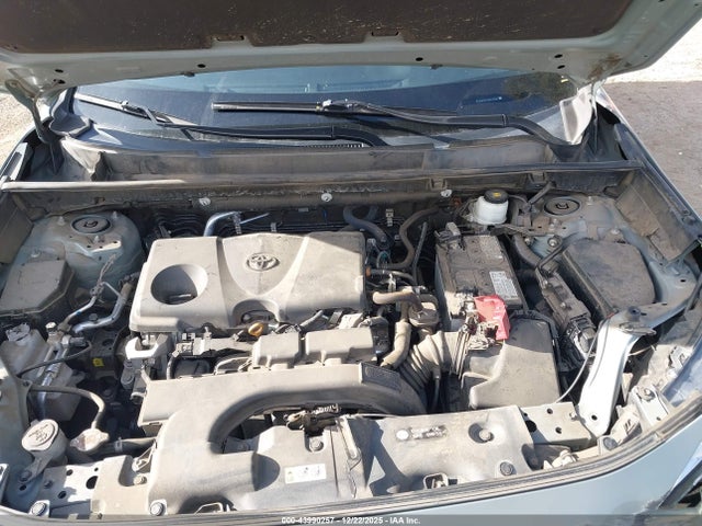 2T3W1RFV0MW180595 Toyota Rav4 Xle