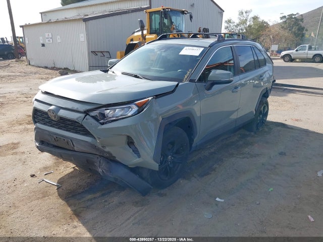 2T3W1RFV0MW180595 Toyota Rav4 Xle