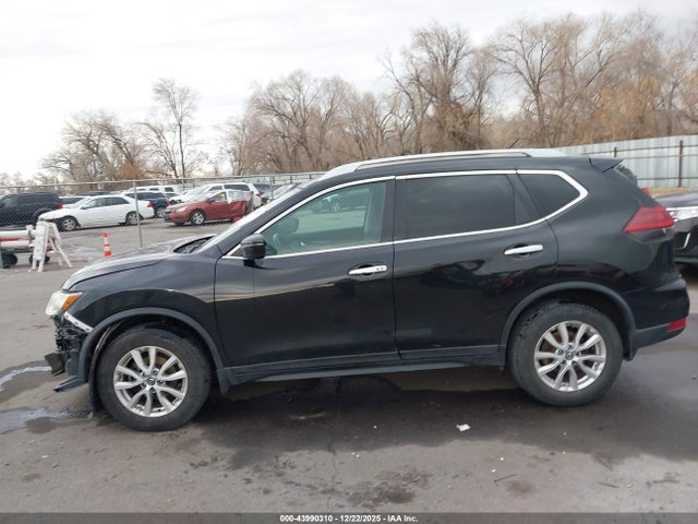 5N1AT2MV8JC713060 Nissan ROGUE SV