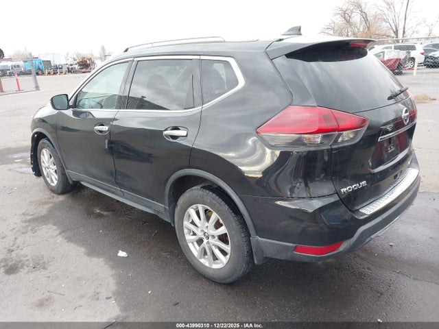 5N1AT2MV8JC713060 Nissan ROGUE SV