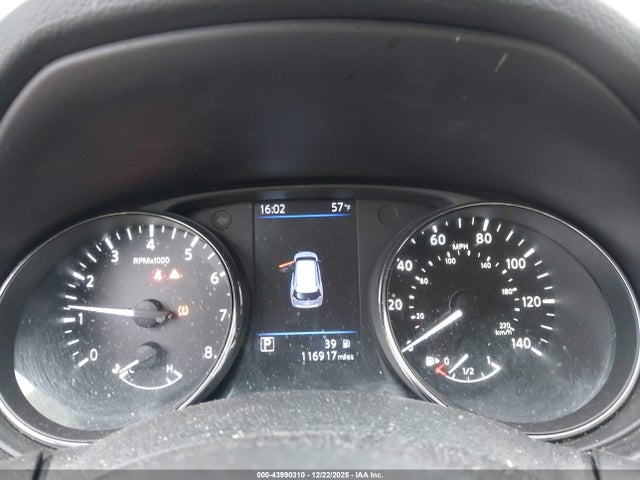 5N1AT2MV8JC713060 Nissan ROGUE SV