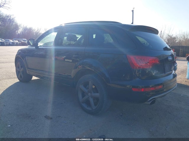 2015 AUDI Q7 WA1LMAFE3FD005263 Photo 2