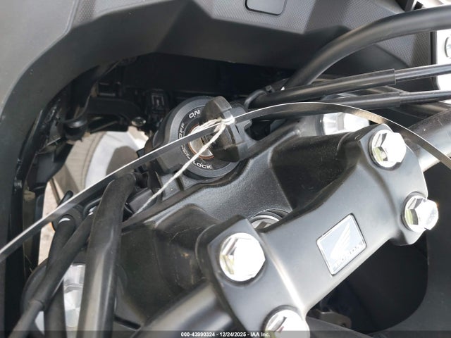 43990324 :رقم المزاد ، JH2RC9040LK200186 vin ، 2020 Honda Nc750 Xd مزاد بيع