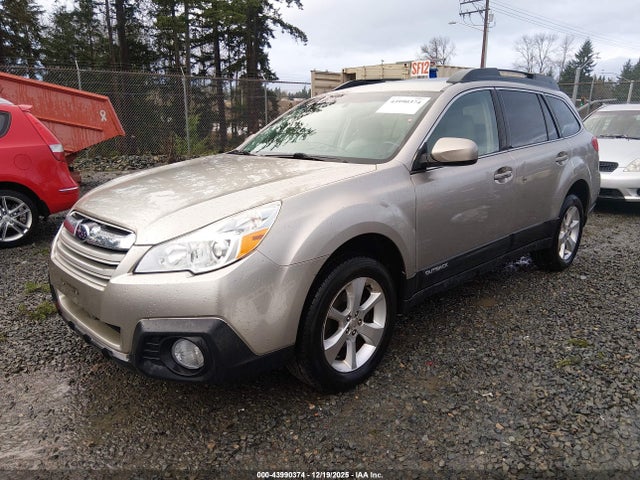 Subaru Outback 2.5i Limited 2014 4S4BRBLC2E3315996 Image 2
