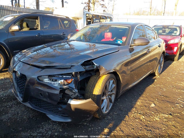 2017 ALFA ROMEO GIULIA ZARFAEDN8H7531854 Photo 5