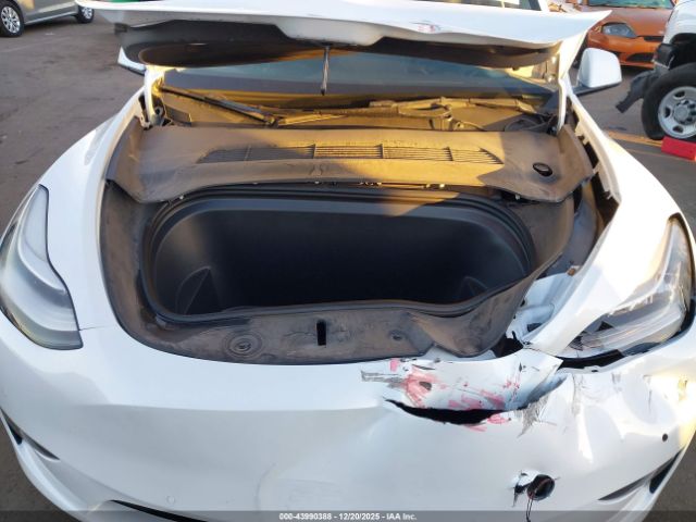 2022 TESLA MODEL Y 7SAYGAEE4NF490494 Photo 9