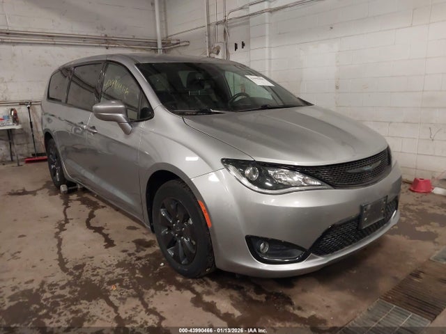 2020 CHRYSLER PACIFICA HYBRID 2C4RC1H70LR282219