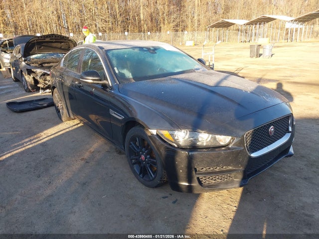 2018 JAGUAR XE SAJAJ4FX2JCP24092