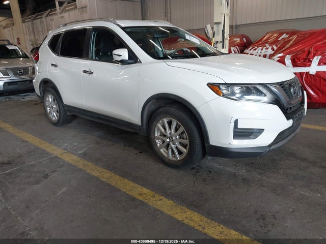 Nissan ROGUE SV 2017 KNMAT2MVXHP535580 zdjęcie główne