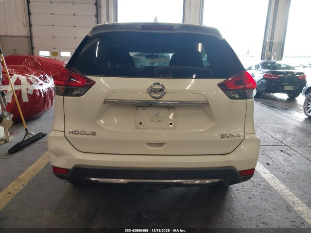 Nissan ROGUE SV 2017 KNMAT2MVXHP535580 Image 16
