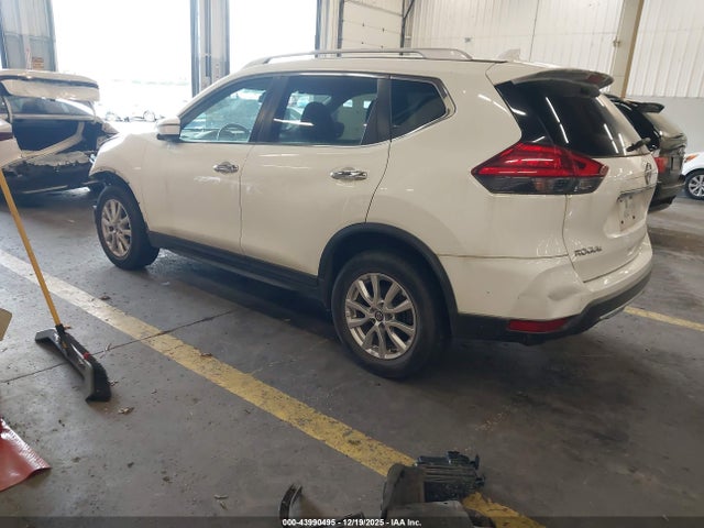 Nissan ROGUE SV 2017 KNMAT2MVXHP535580 Image 3