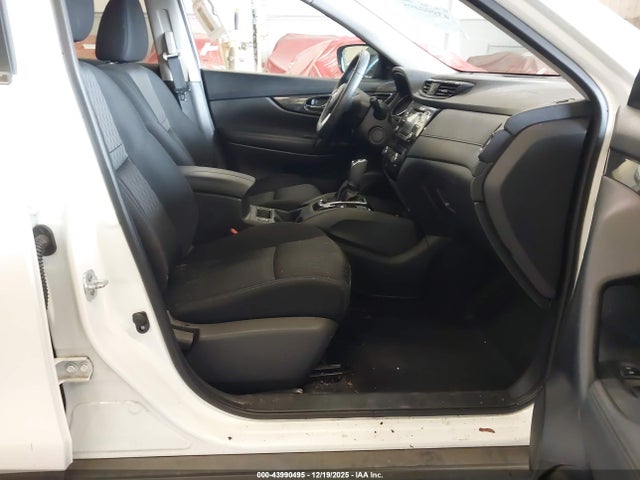 Nissan ROGUE SV 2017 KNMAT2MVXHP535580 Image 5