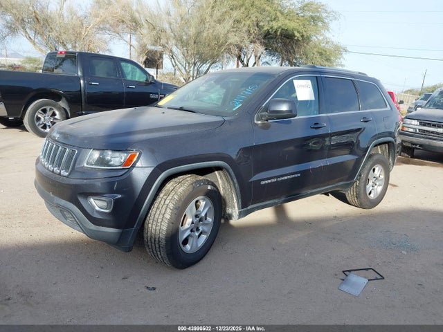 Jeep Grand Cherokee Laredo 2014 1C4RJFAG1EC214715 Image 2