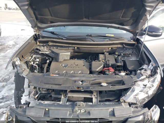 2018 MITSUBISHI OUTLANDER JA4AZ3A33JZ030167 Photo 9