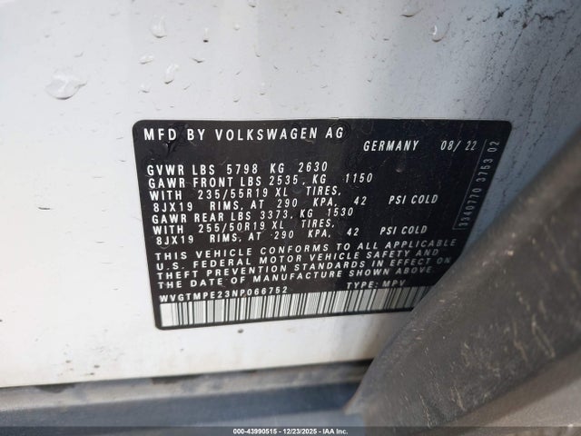 2022 VOLKSWAGEN ID.4 WVGTMPE23NP066752 Photo 8