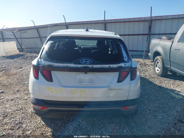 5NMJA3AE8NH059267 Hyundai TUCSON SE