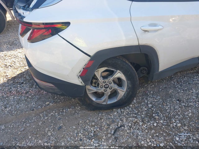 5NMJA3AE8NH059267 Hyundai TUCSON SE