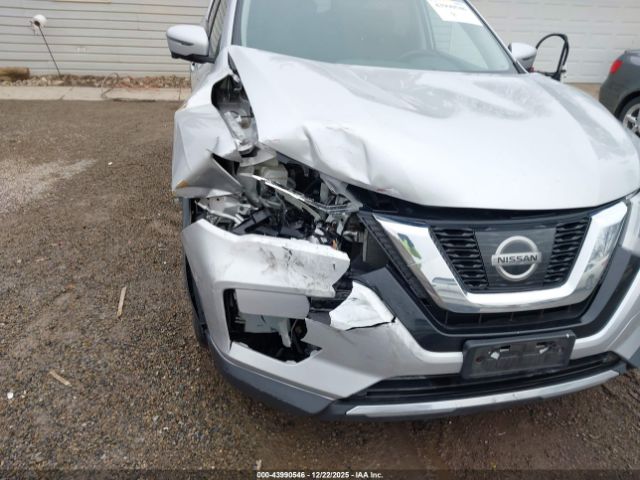 2017 NISSAN ROGUE KNMAT2MV4HP604618 Photo 5