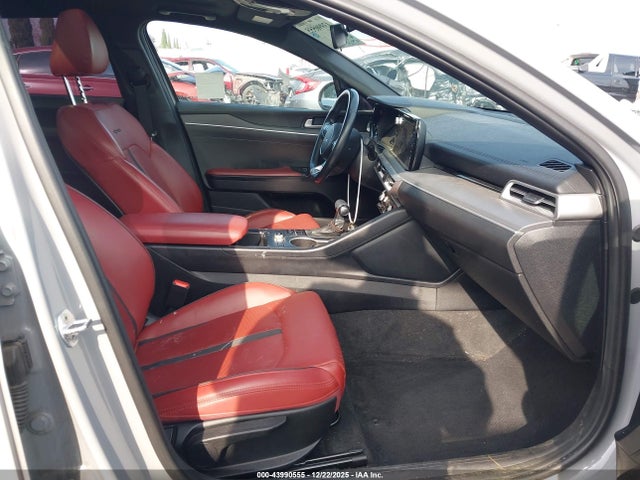 5XXG64J28NG153655 KIA K5 Gt-line